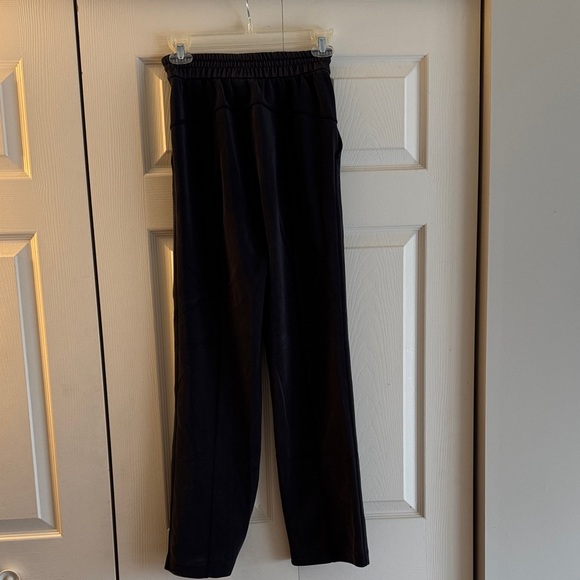 Lululemon Softstreme Pants 0 - Picture 7 of 8